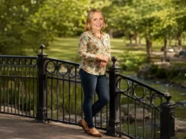 Janet Condra Biography and Personal Life janet condra